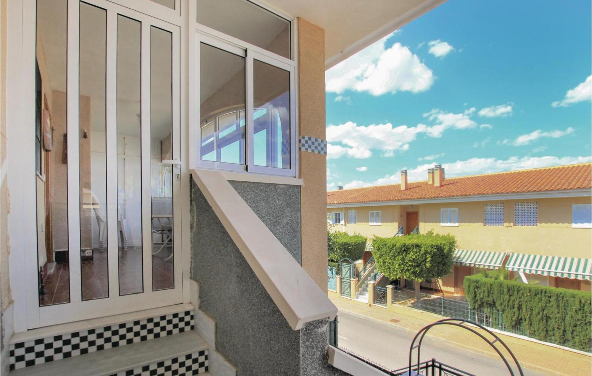 Nice Apartment In Santa Pola With Kitchenette Exterior foto
